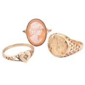 THREE 9CT GOLD RINGS INCLUDING SIGNET & CAMEO RINGS
