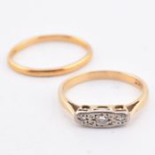 HALLMARKED 22CT GOLD BAND RING & 18CT GOLD & DIAMOND RING