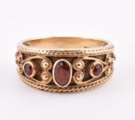 HALLMARKED 9CT GOLD & GARNET RING