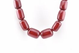VINTAGE CHERRY AMBER BAKELITE BEAD NECKLACE