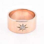 EARLY 20TH CENTURY HALLMARKED DIAMOND BAND RING