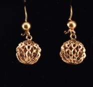 ITALIAN 18CT GOLD PENDANT EARRINGS