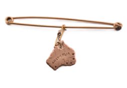 9CT GOLD BROOCH PIN WITH AUSTRALIA CHARM