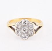 EARLY 20TH CENTURY 18CT GOLD & DIAMOND CLUSTER RING