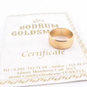 TURKISH 18CT GOLD BAND RING