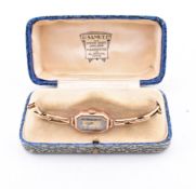 HALLMARKED 9CT GOLD LADIES WRISTWATCH