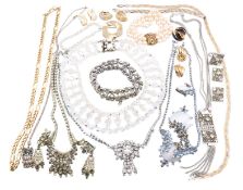 COLLECTION OF SILVER & COSTUME JEWELLERY INCLUDING TISSOT WATCH