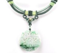 SILK & JADE COLLAR PENDANT NECKLACE