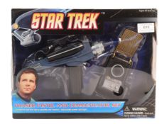 STAR TREK - DIAMOND SELECT PHASER PISTOL & COMMUNICATION SET