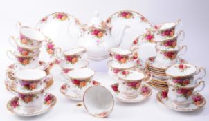 ROYAL ALBERT - LATE 20TH CENTURY OLD COUNTRY ROSES CHINA TEA SERVICE