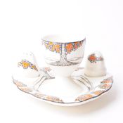 CROWN DUCAL WARE - EARLY 20TH CENTURY CERAMIC EGG CUP / CRUET SET