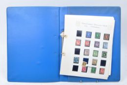 COLLECTION OF BRITISH DEFINITIVE POSTAGE STAMPS