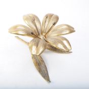 VINTAGE MID CENTURY BRASS LILY ASHTRAY