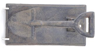 LATE 20TH CENTURY CAST IRON SPADE SHAPED DOOR KNOCKER