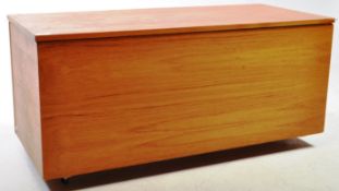 BRITISH MODERN DESIGN - MID CENTURY TEAK BLANKET BOX