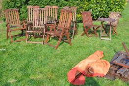 CONTEMPORARY TEAK WOOD GARDEN TABLE & CHAIRS W/ BISTRO TABLE