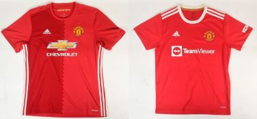MANCHESTER UNITED - 2 ORIGINAL MAN UNITED HOME KIT SHIRTS