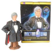 DOCTOR WHO - TITAN MERCHANDISE - THE THIRD DOCTOR
