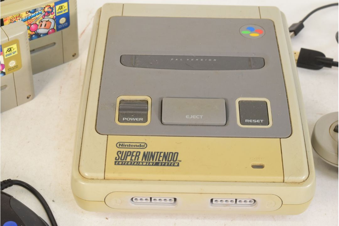 RETRO GAMING - VINTAGE SUPER NINTENDO BUNDLE - Image 13 of 13