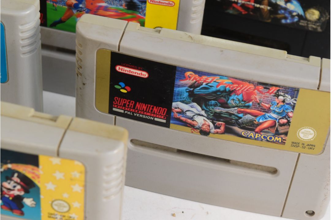 RETRO GAMING - VINTAGE SUPER NINTENDO BUNDLE - Image 7 of 13