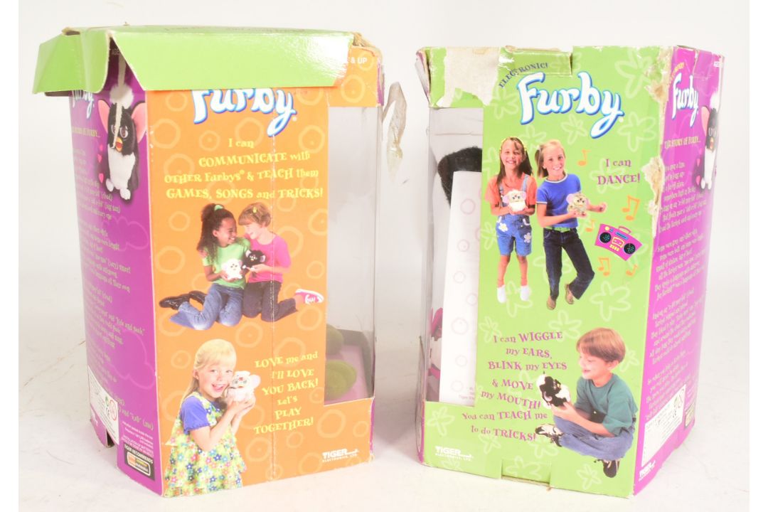 FURBIES - X2 VINTAGE HASBRO FURBY ELECTRONIC TOYS - Image 3 of 5