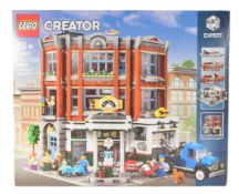 LEGO - CREATOR EXPERT - 10264 - CORNER GARAGE