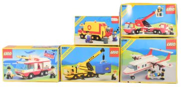 LEGO - COLLECTION OF VINTAGE LEGOLAND SETS