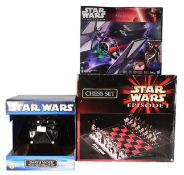 STAR WARS - COLLECTION OF BOXED MERCHANDISE