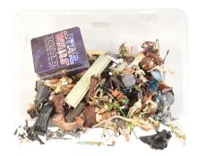 STAR WARS - COLLECTION OF HASBRO / KENNER ACTION FIGURES