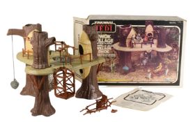 STAR WARS - FRENCH CANADIAN ISSUE 'EWOK VILLAGE' ACTION FIGURE PLAYSET