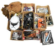 STAR WARS - LARGE COLLECTION OF ASSORTED MEMORABILIA
