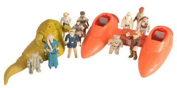 STAR WARS - VINTAGE KENNER / PALITOY ACTION FIGURES