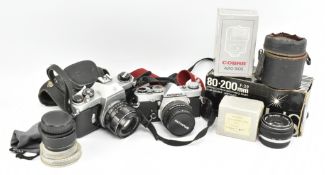 VINTAGE CAMERAS. COLLECTION OF LATE 20TH CENTURY CAMERAS