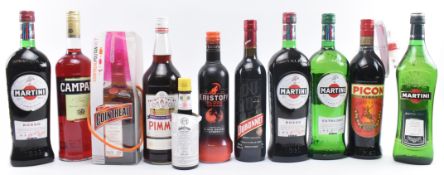 COLLECTION OF VINTAGE SPIRITS, COCKTAIL SPIRITS ETC - c28 BOTTLES