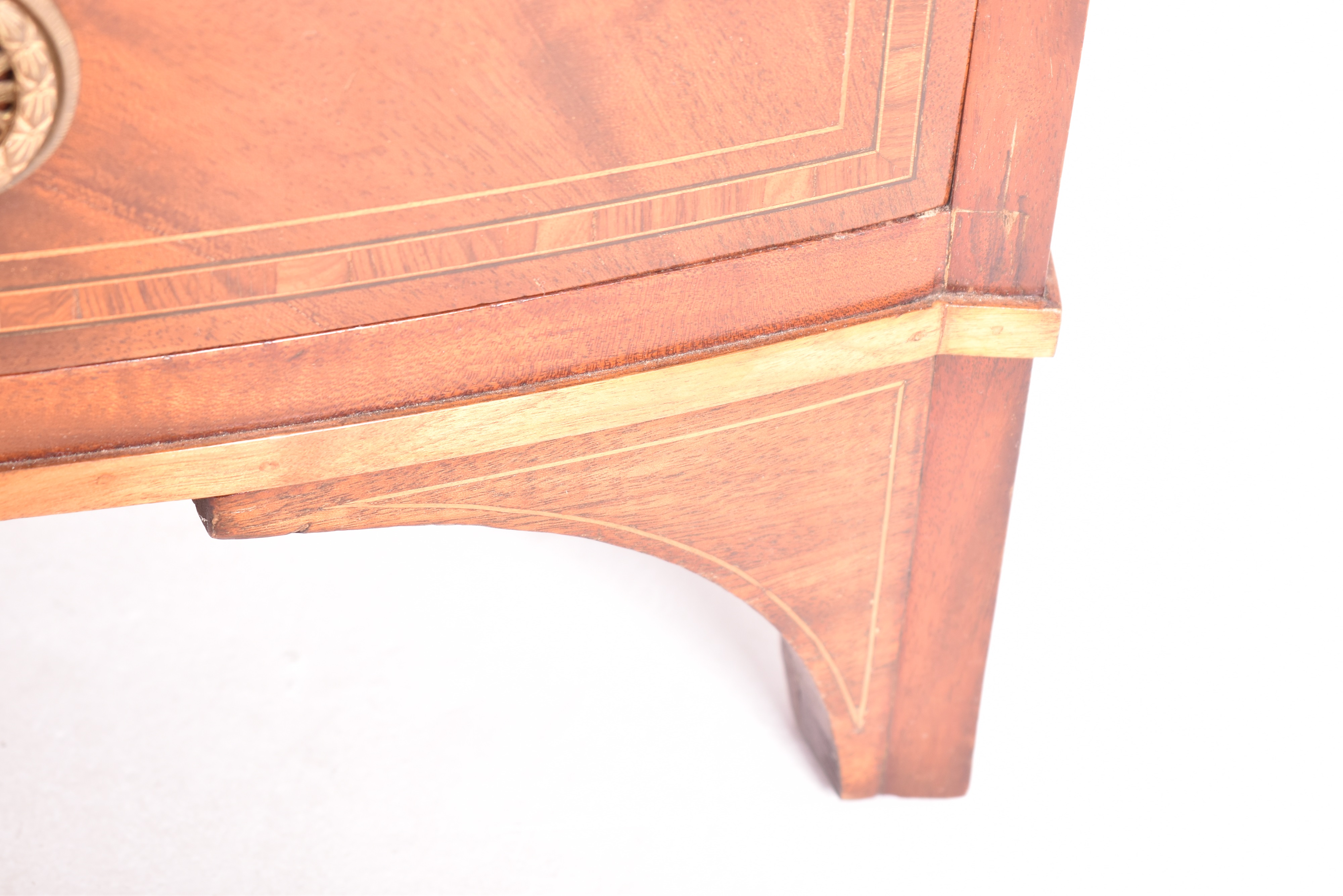 19TH CENTURY MAHOGANY BOW FRONTED OPEN WATERFALL BOOKCASE - Image 5 of 6