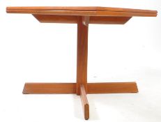 BRITISH MODERN DESIGN - MID CENTURY RETRO TEAK SQUARE DINING TABLE
