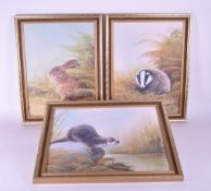 MIKE NANCE - THREE 20TH CENTURY OIL ON CANVAS ANIMAL PAINTINGS