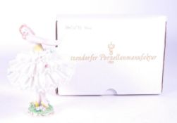 SITZENDORFER PORZELLAN - 20TH CENTURY PORCELAIN DANCER LADY FIGURE