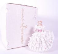 SITZENDORFER PORZELLAN - 20TH CENTURY PORCELAIN DANCER LADY FIGURE