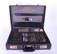 SOLINGEN - LATE 20TH CENTURY GERMAN GOLD PLATED CANTEEN OF CUTLERY