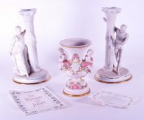 FRANKLIN MINT - 1980S PORCELAIN CANDLESTICKS AND VASE
