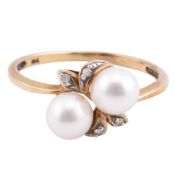 HALLMARKED 9CT GOLD PEARL & DIAMOND CROSSOVER RING