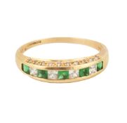 HALLMARKED 14CT GOLD & GEM SET RING