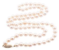PEARL NECKLACE WITH 9CT GOLD CLASP