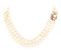 THREE STRAND PEARL NECKLACE WITH A HALLMARKED 9CT GOLD CLASP