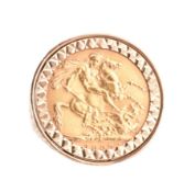 VICTORIAN 1893 FULL SOVEREIGN COIN MOUNTED IN 9CT GOLD RING