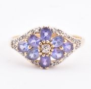 HALLMARKED 14CT GOLD TANZANITE & DIAMOND CLUSTER RING