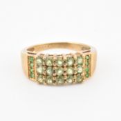 HALLMARKED 9CT GOLD & GEM SET CLUSTER RING