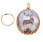 19TH CENTURY 18CT GOLD ESSEX CRYSTAL LOCKET PENDANT & A 9CT GOLD BAND RING