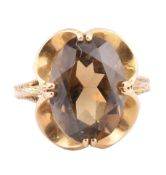 1970S HALLMARKED 9CT GOLD & SMOKY QUARTZ RING